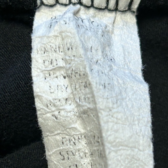 FASHION NOVA THANK YOU NEXT BLACK PINK CROP TOP T-SHIRT, SIZE S - Picture 4 of 5